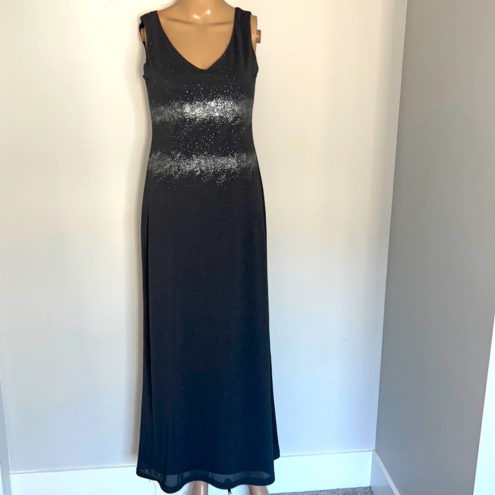 Women's Medium Size Maxi dress with glitters in front